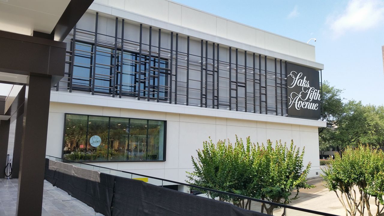 PHOTOS Saks Fifth Avenue unveils new look after big...